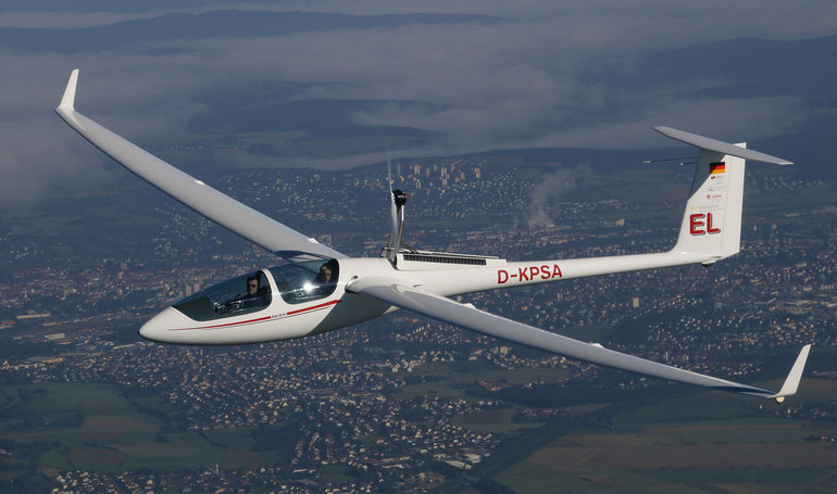 SCHLEICHER ASG-32EL A32E aircraft photograph