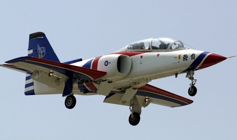 AIDC AT-3 Tzu-Chung AT3 aircraft photograph