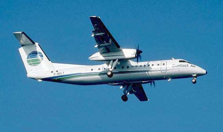 DE HAVILLAND CANADA DHC-8-300 Dash 8 DH8C aircraft photograph