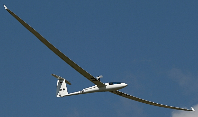 BINDER (2) Eta ETA AIRCRAFT Eta ETA aircraft photograph