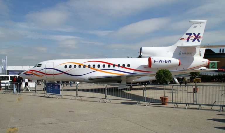 DASSAULT Falcon 7X FA7X aircraft photograph