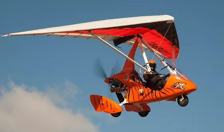 P&M AVIATION HypR HYPR aircraft photograph