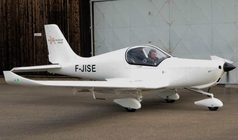 ZALL JIHLAVAN JA-400 Skyleader 400 Electric J40E aircraft photograph