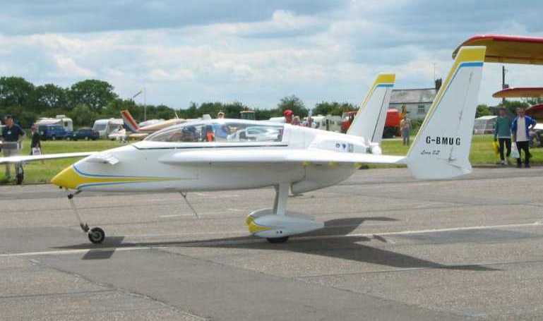 RUTAN 61 Long-EZ LGEZ aircraft photograph