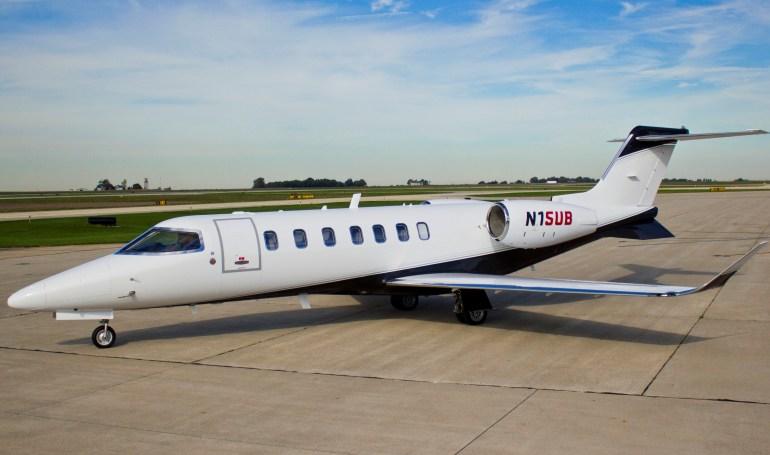 LEARJET 70 LJ70 aircraft photograph
