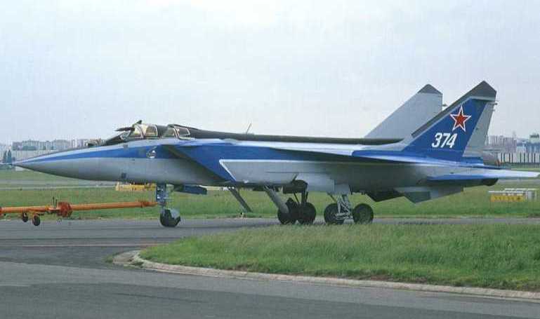 MAPO MiG-31 MIKOYAN MiG-31 MG31 aircraft photograph