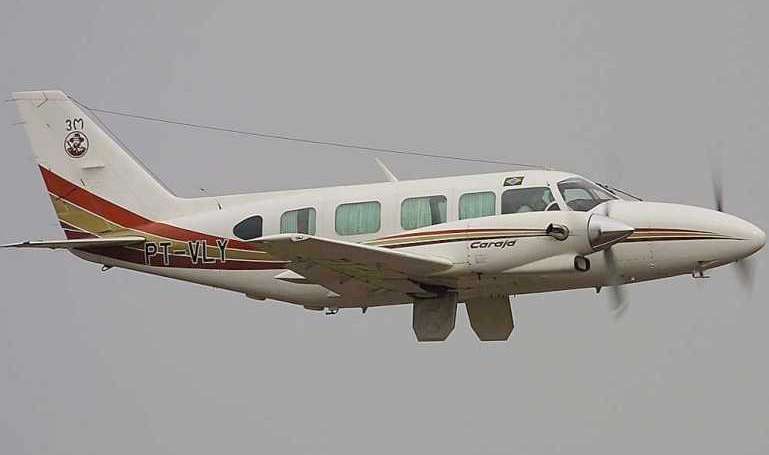NEIVA NE-821 Caraja PIPER PA-31T3-500 T-1040 SCHAFER Comanchero 500 PAT4 aircraft photograph