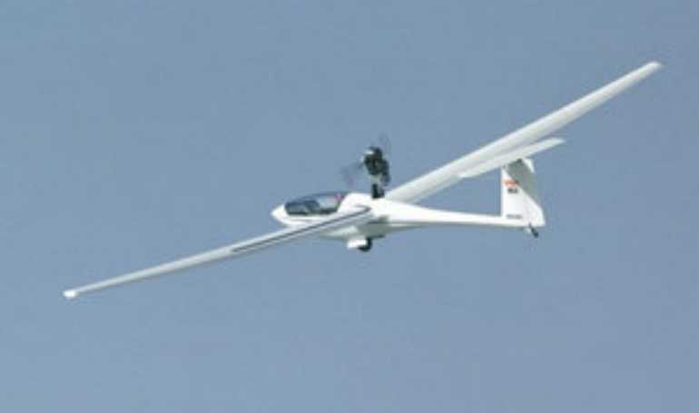 EIRI PIK-20E ISSOIRE PIK-20E ISSOIRE PIK-30 PIK PIK-20E PK20 aircraft photograph