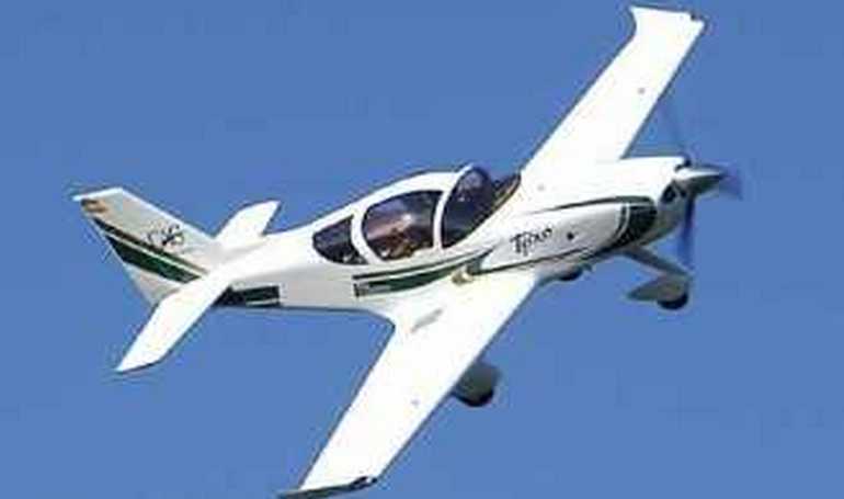 CAG (1) Toxo TOXO aircraft photograph
