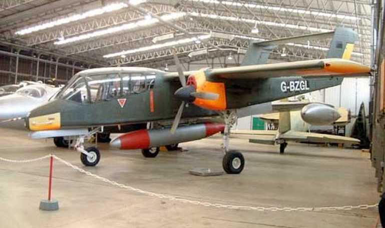 NORTH AMERICAN OV-10 Bronco NORTH AMERICAN ROCKWELL OV-10 Bronco ROCKWELL OV-10 Bronco V10 aircraft photograph